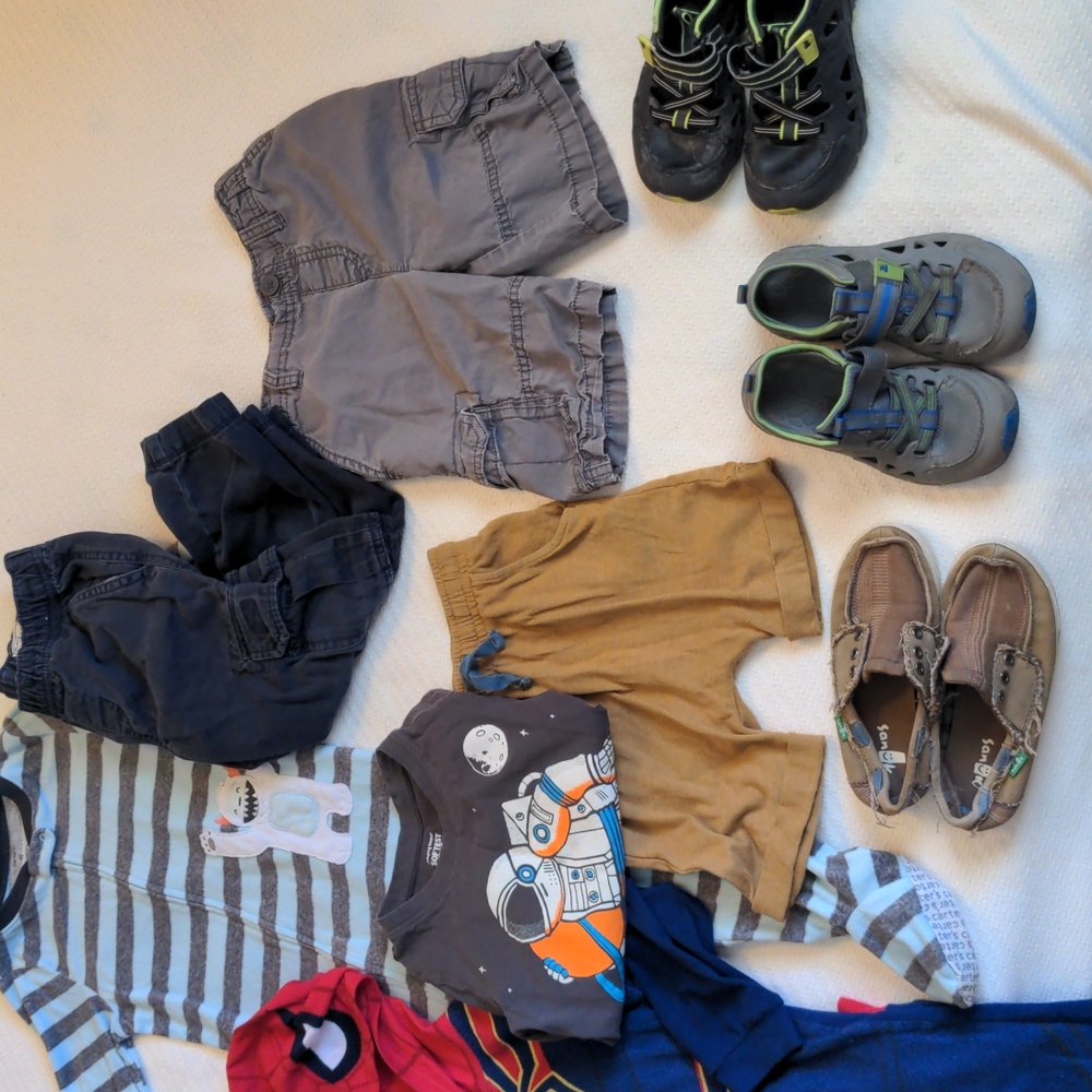 Boys Lot! 4T – 9 Items